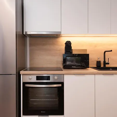 Kosmos Luxury Residences Apartment *