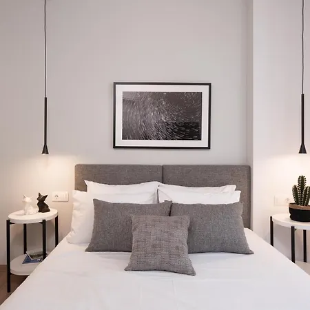 Kosmos Luxury Residences Apartment