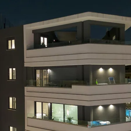 Kosmos Luxury Residences